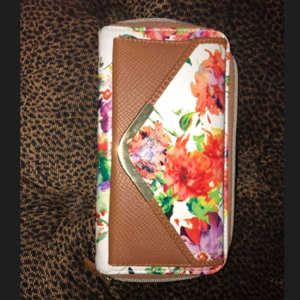 Clutch/wallet